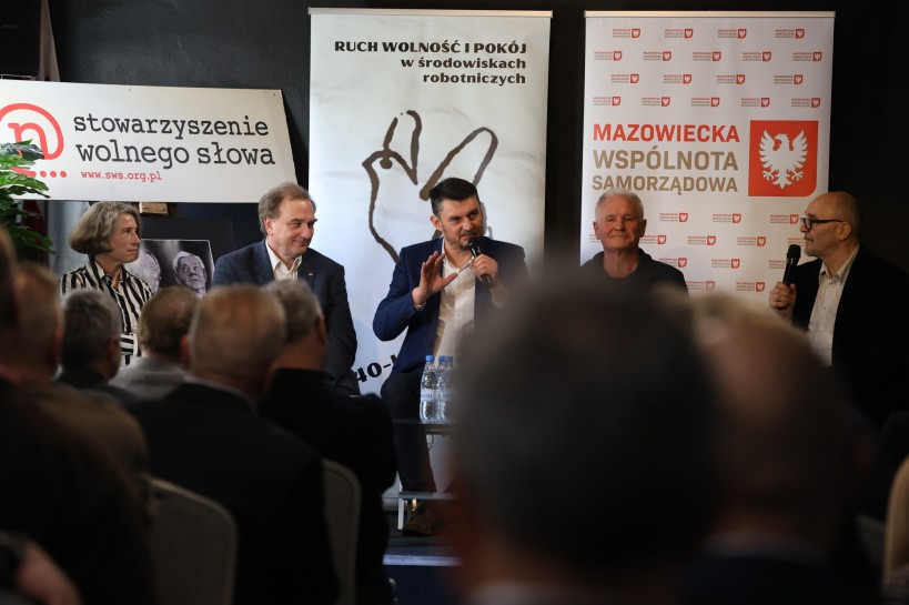2025.03.29   40 lat ruchu wolnosc i pokoj  