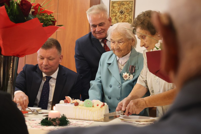 aleksandra szpaczynska  00 urodziny  