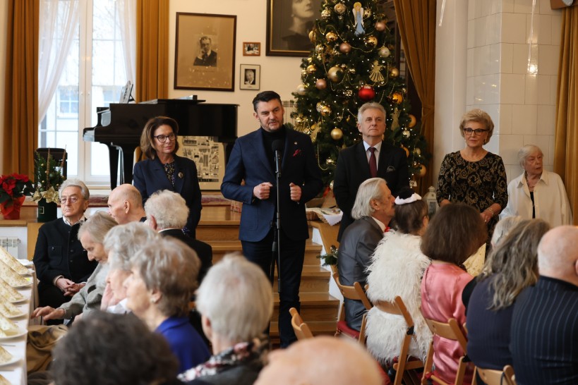 2025.12.15   dom artystow weteranow scen polskich  