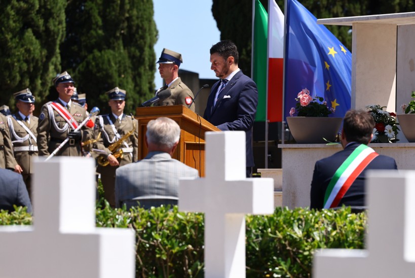 2026.05.20   polski cmentarz wojenny   casamassima  