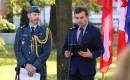 16.10   pomnik przy ambasadzie kanady