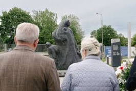 Obchody 85. rocznicy masowych deportacji polskich obywateli w głąb ZSRR w Białymstoku